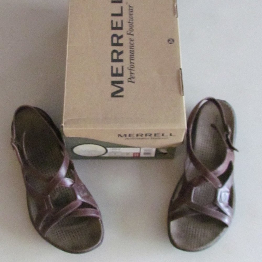Merrell Agave size 9 euro 40 brown leather sandals